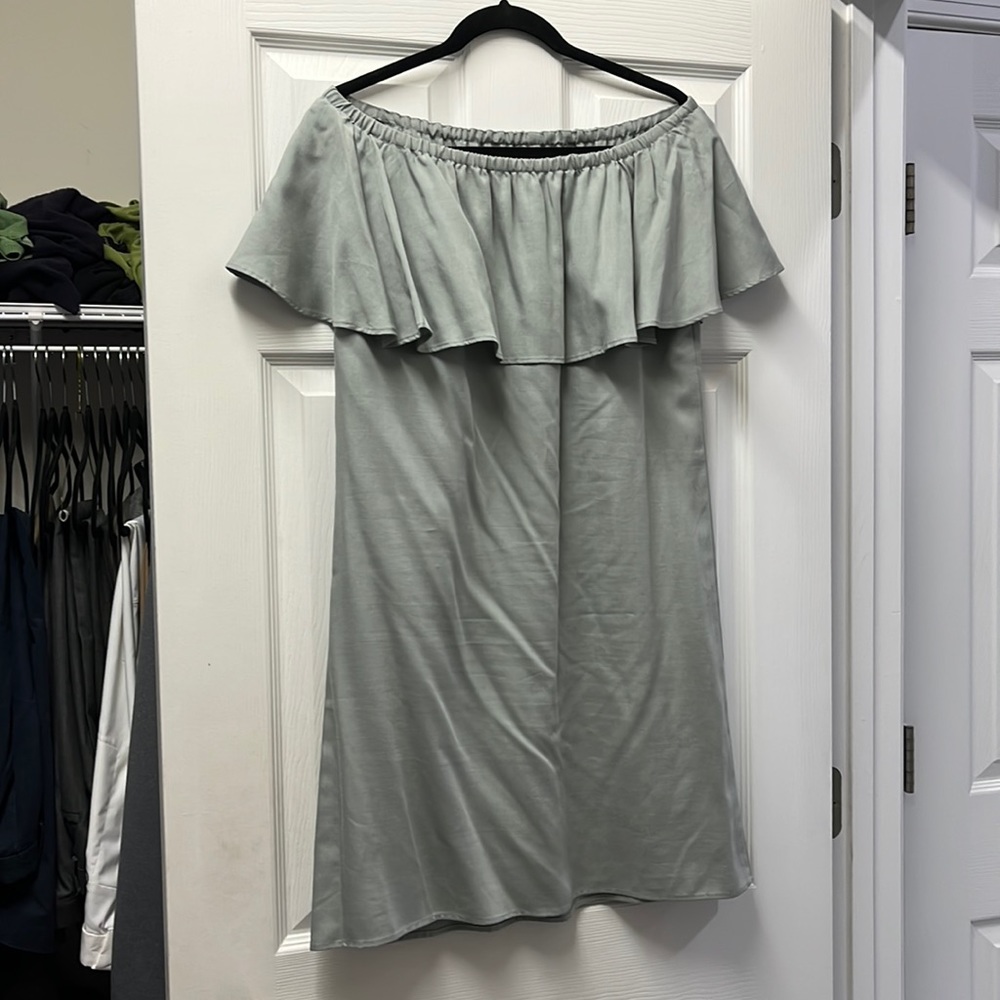 Soft Surroundings Off the Shoulder Heather Gray Size M Dress